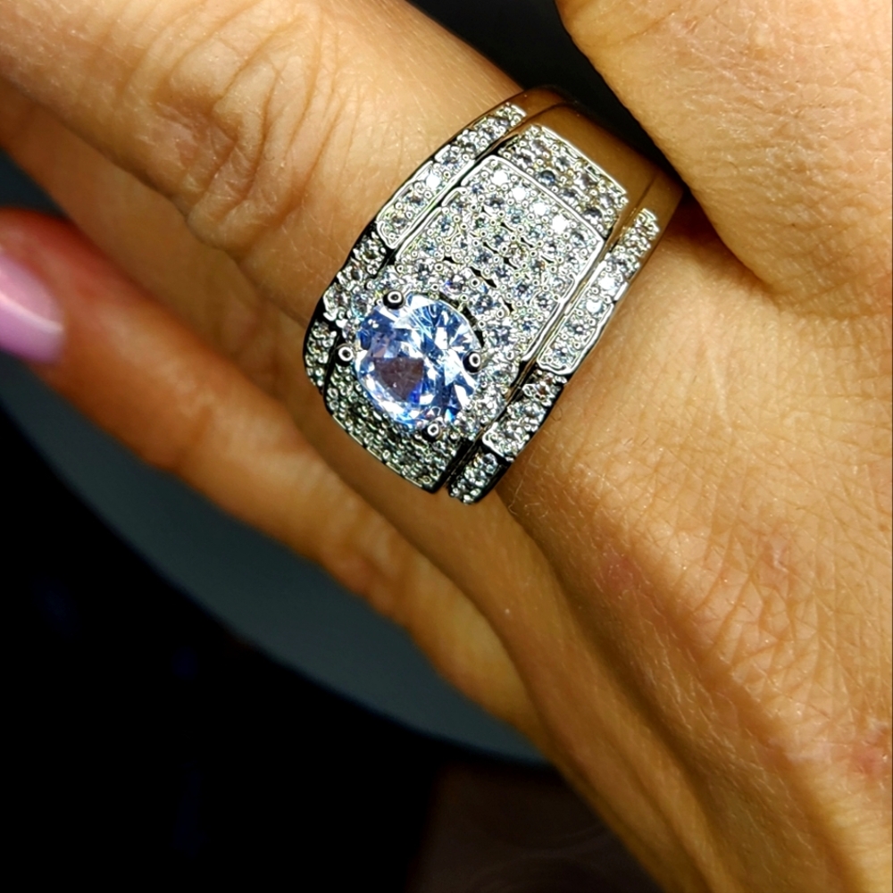 Luxury Men'S Ring with Moissanite stone . Business Style, Alloy, Non-Plated